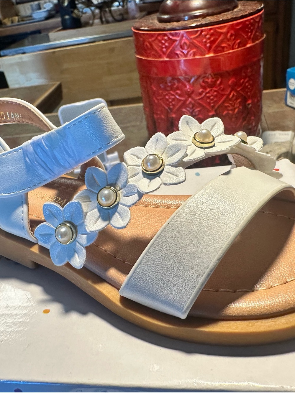 Kids White Floral Pearl Sandals